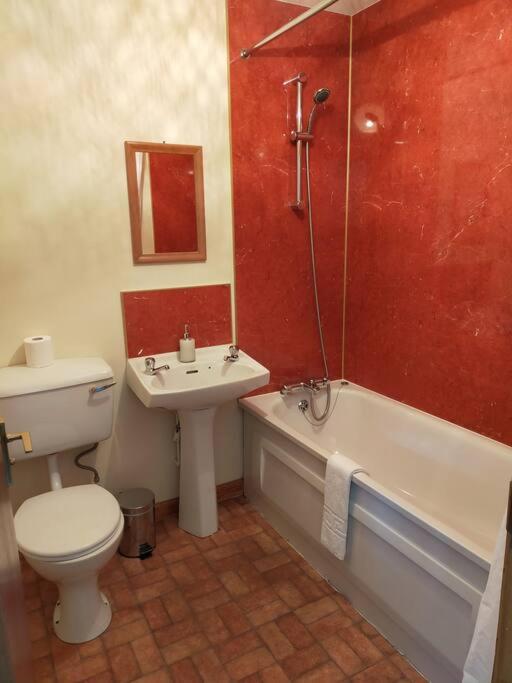 Spacious Sea View Home 5 Miles From Inverness North Kessock Bagian luar foto