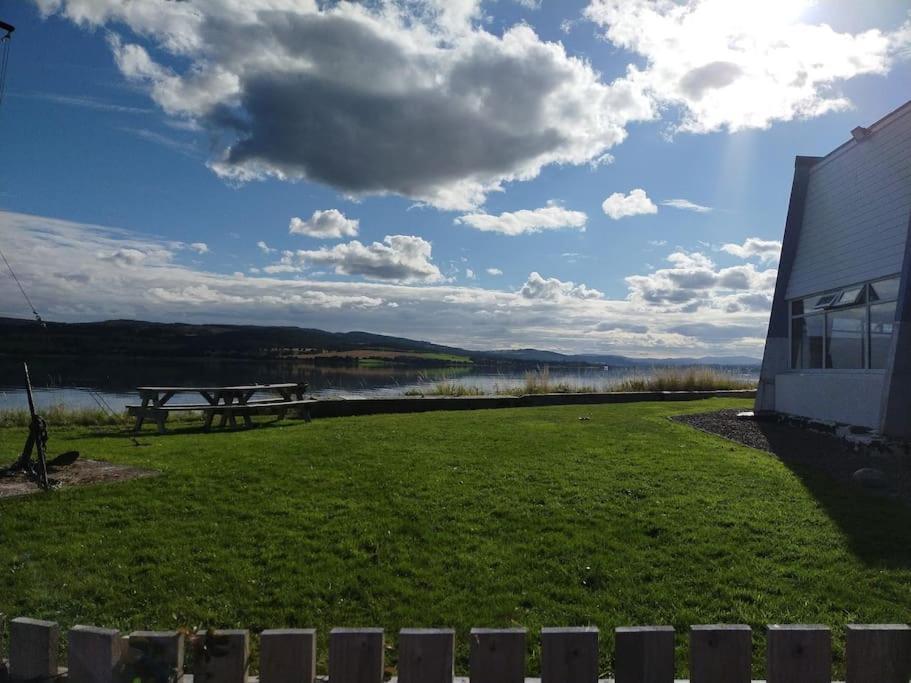 Spacious Sea View Home 5 Miles From Inverness North Kessock Bagian luar foto